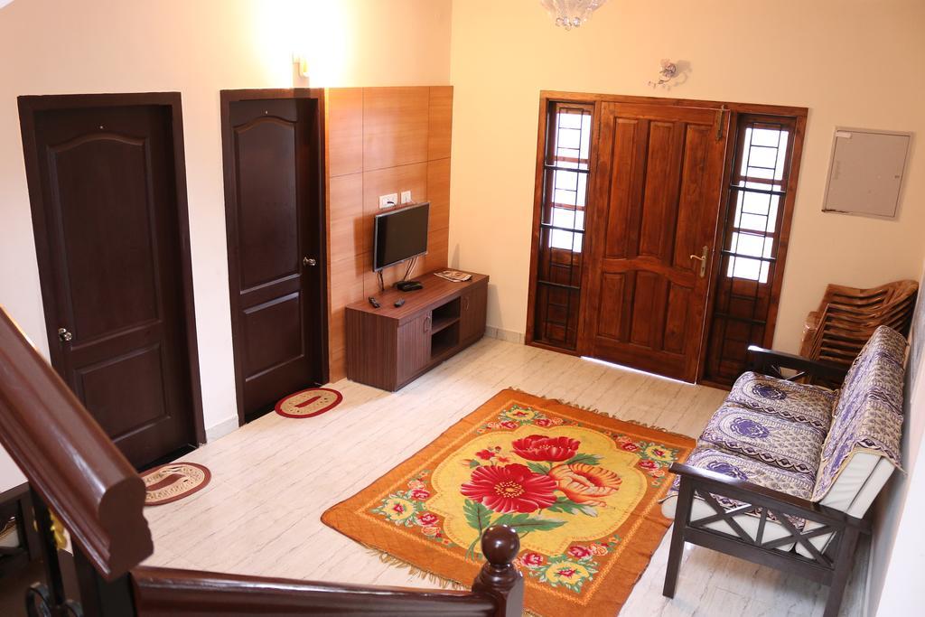 Adhithya Holidays Kodaikanal Cameră foto